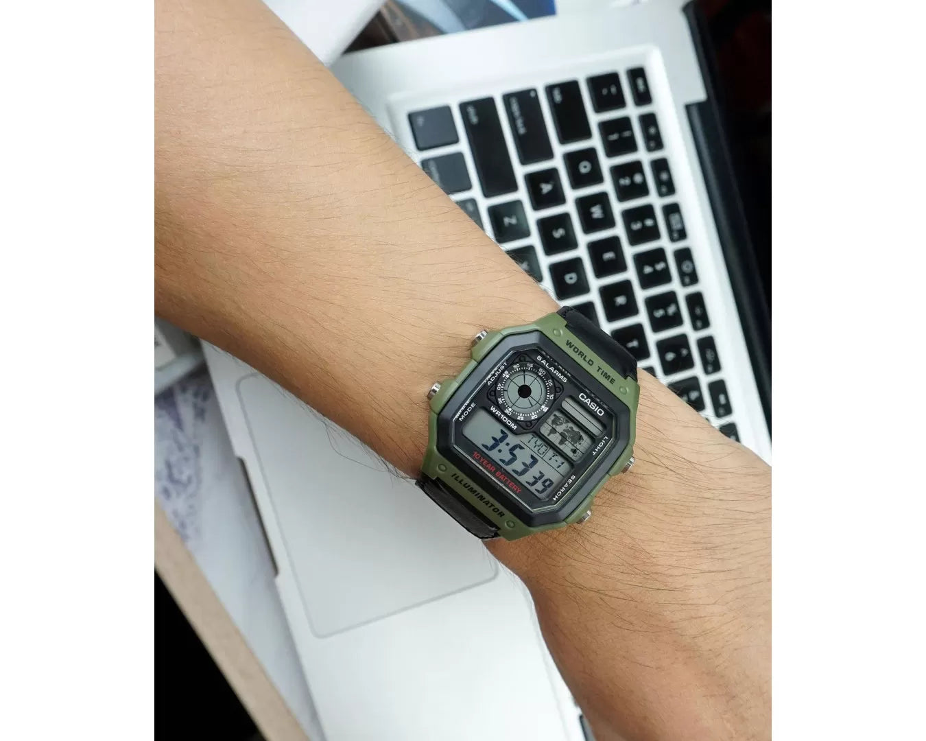 RELOJ DIGITAL CASIO AE-1200WHB-3BVDF