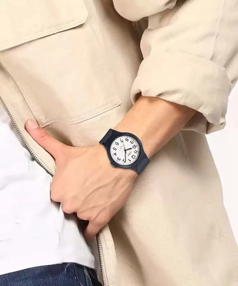 RELOJ CASIO MW-240-7BVDF